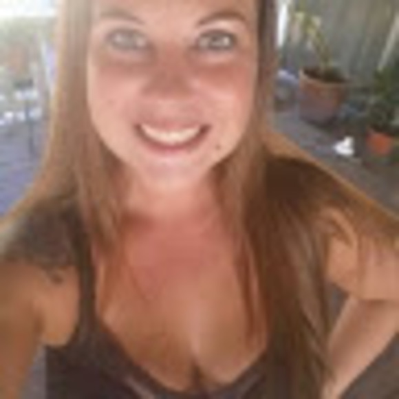 Meet your Posher, Jessica - Picture 1 of 1